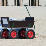 Bollerwagen am Strand